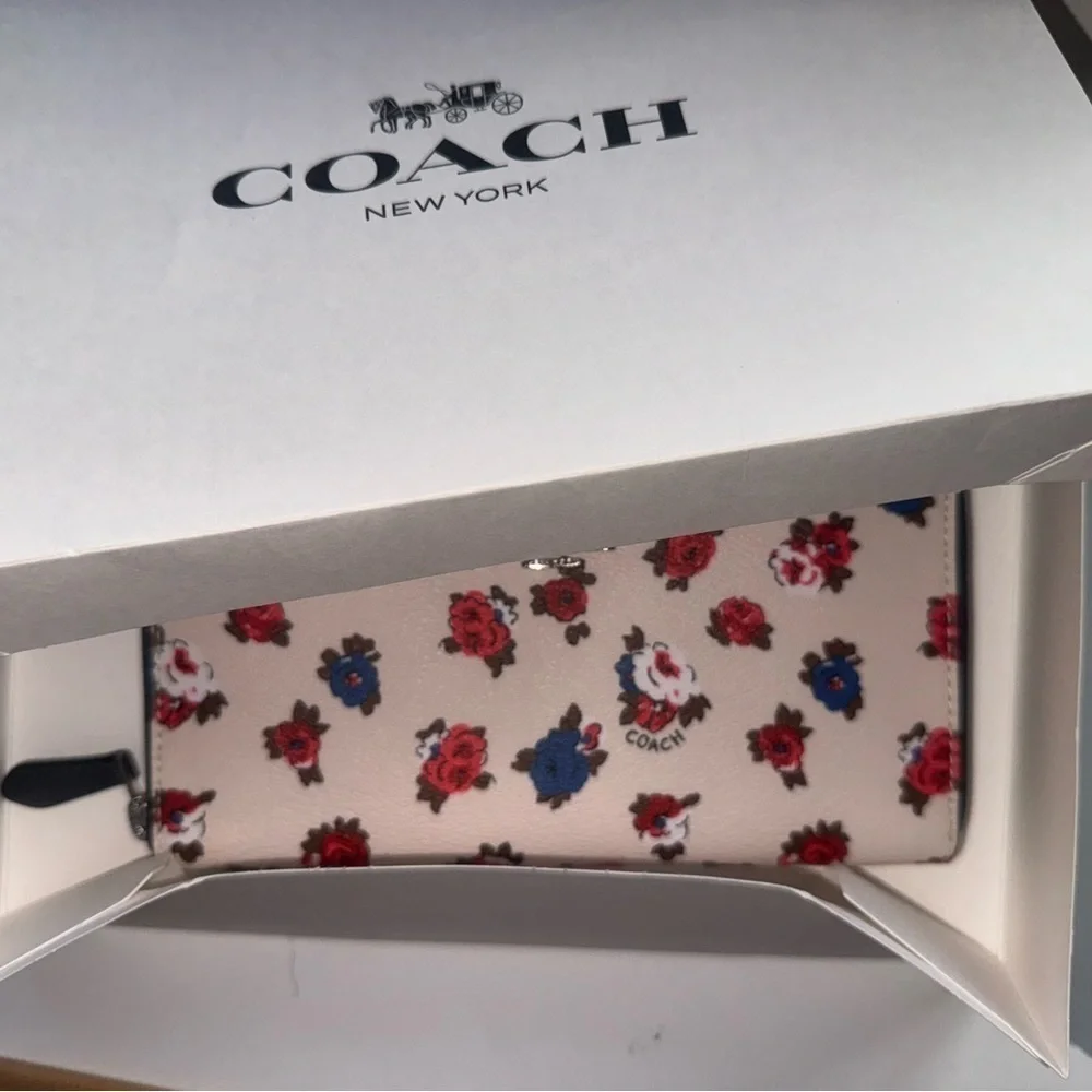 Coach floral print zipper around long wallet, beautiful flower, NWT in box.
